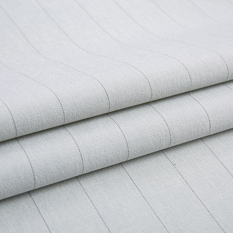 Freizeit-Seiden-Rayon-Stoff mit schmalen Streifen in Grauweiß