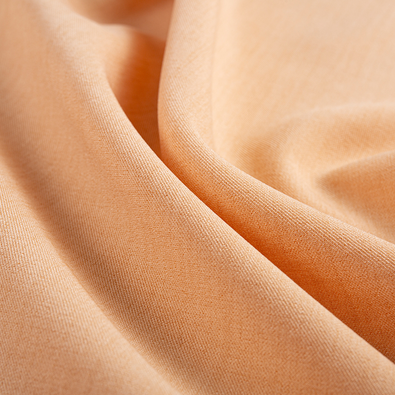 Stoff im Freizeit-Seiden-Slub-Stil