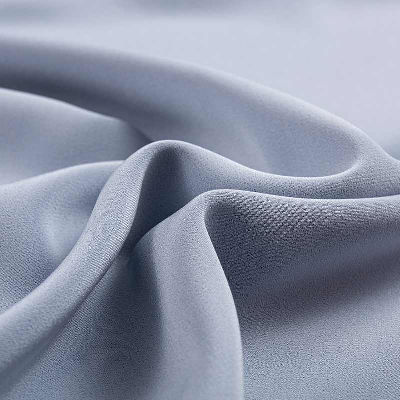 Doppelseitiger Satin-Vier-Wege-Stretchstoff aus kationischem Acetatimitat