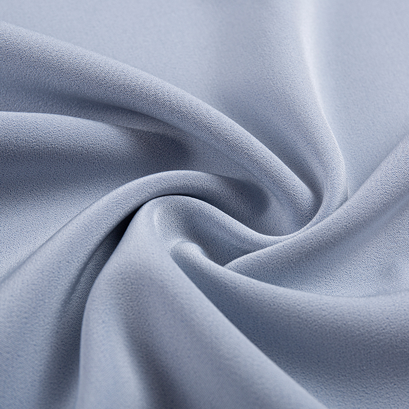 Doppelseitiger Satin-Vier-Wege-Stretchstoff aus kationischem Acetatimitat